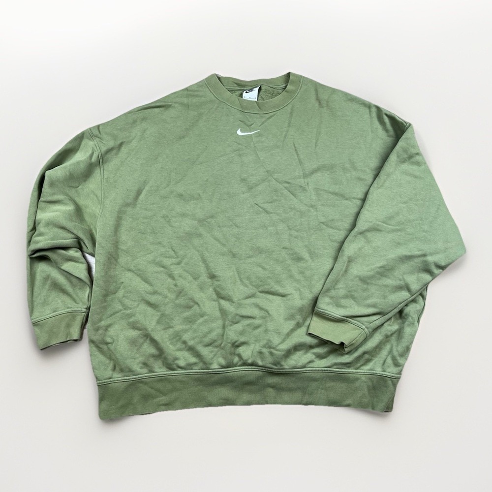 Nike Sweatshirt Men's Medium Olive Green Center Swoosh Crewneck Pullover Casual